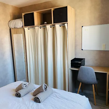 Close To Chu Apartment *